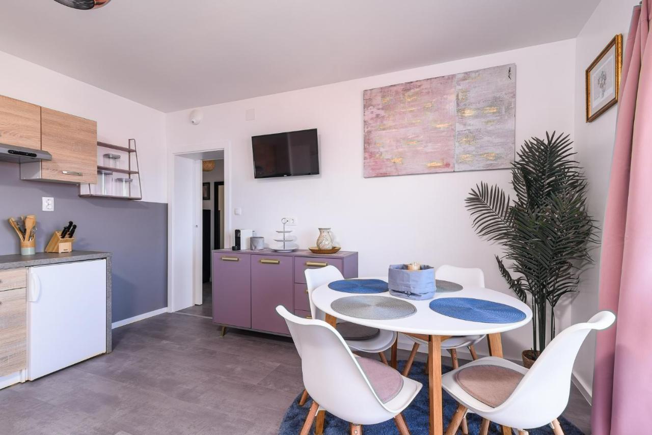 Villa Del Mar Омиш Экстерьер фото