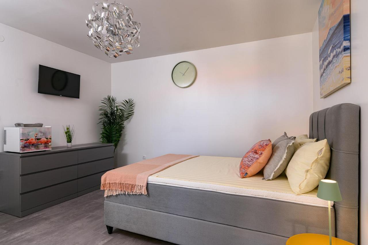 Villa Del Mar Омиш Экстерьер фото